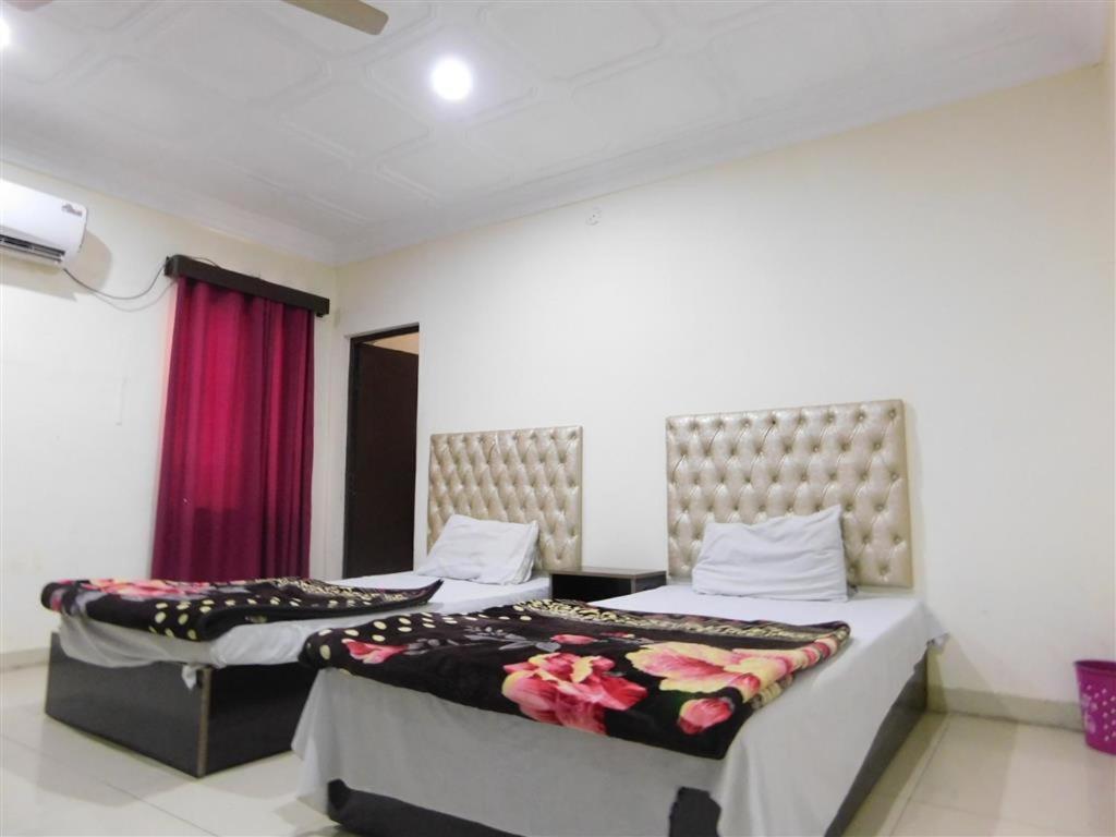 Hotel Humera Bahawalpur Exterior photo